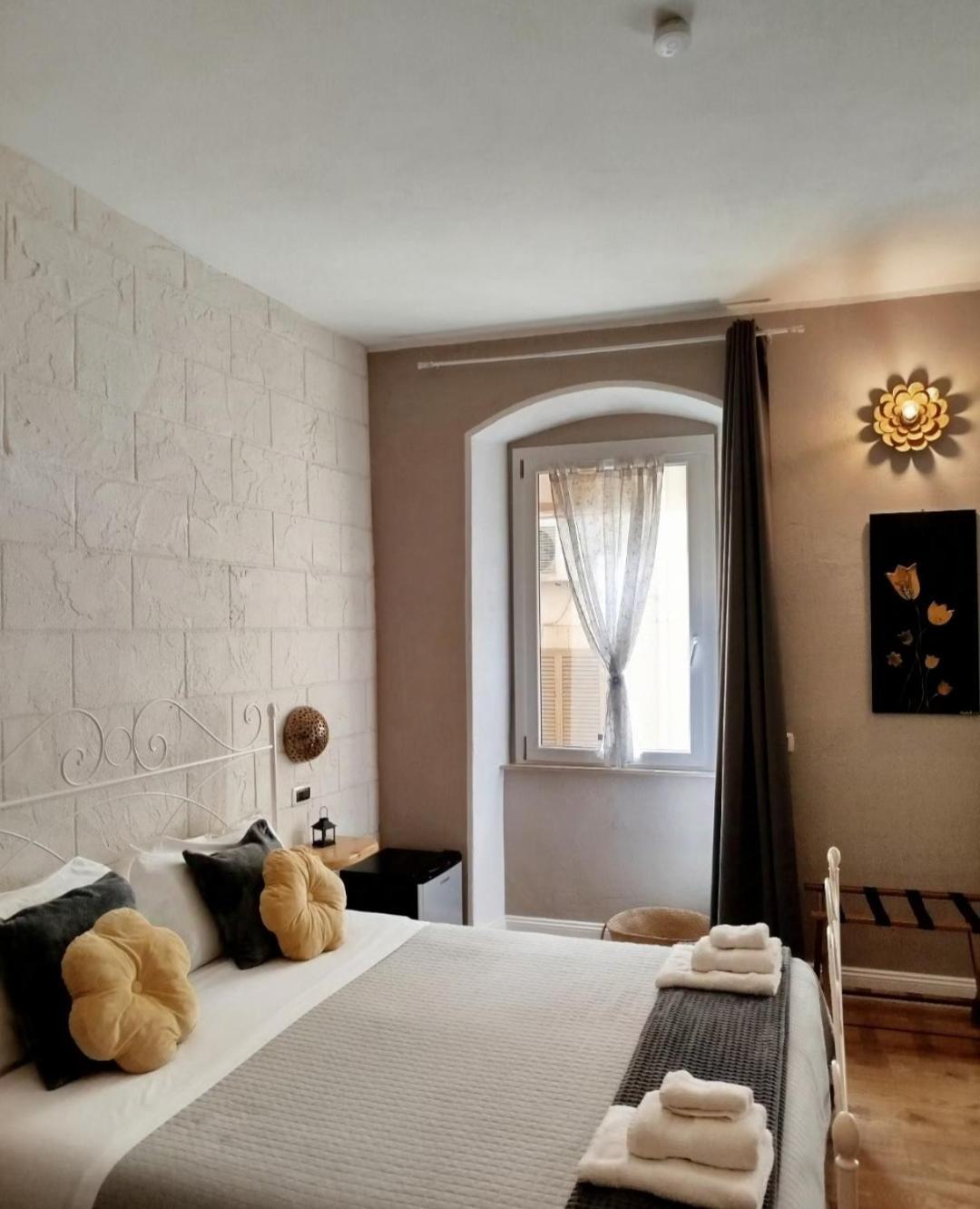 L'Accademia Dei Sogni Hotel Sassari Exterior foto
